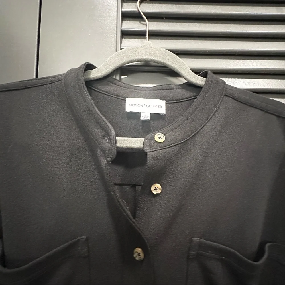 Gibson + Latimer Black Crepe Button Front Utility Shirt Dress - Picture 5 of 5